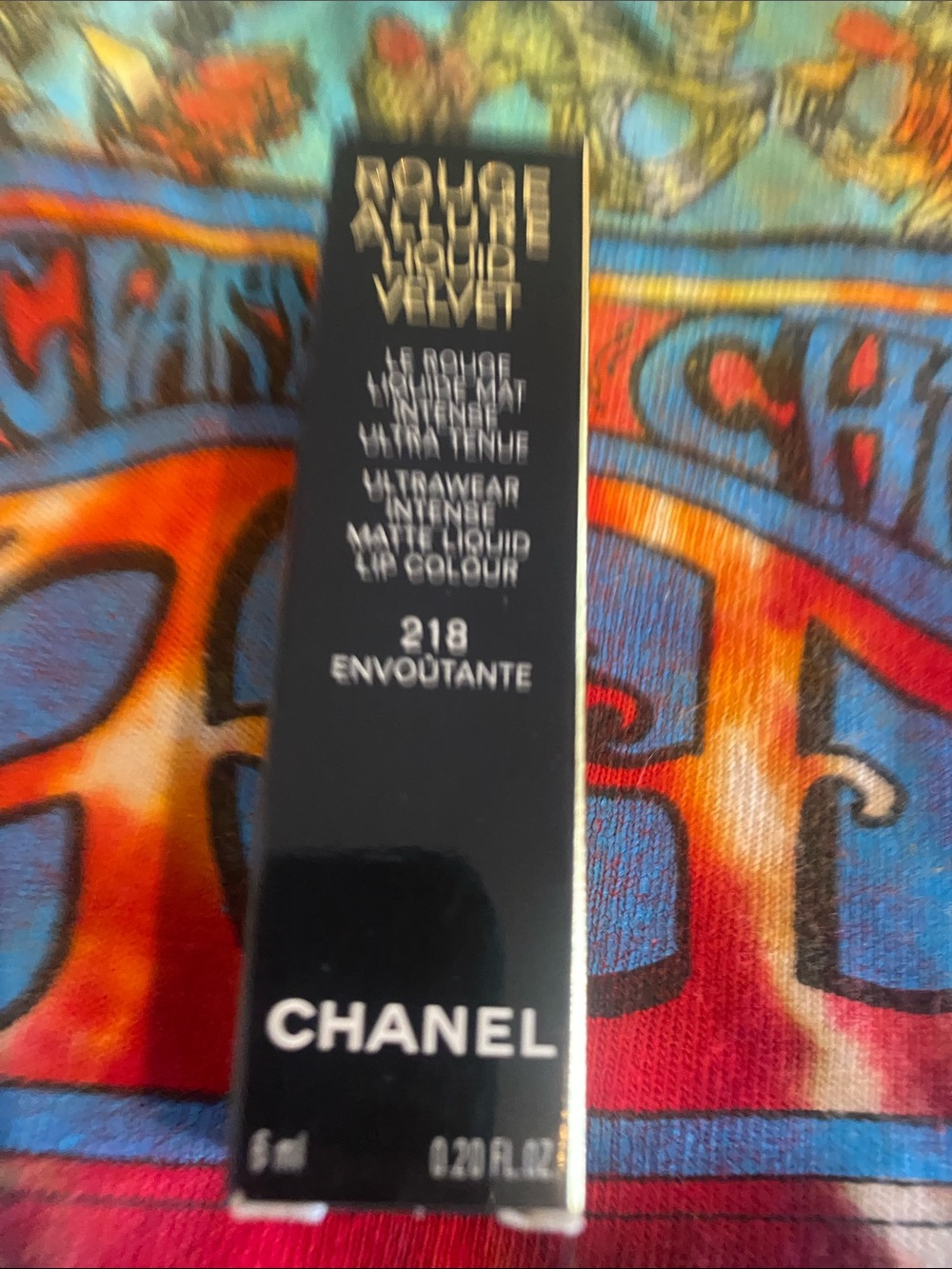 CHANEL lip 👄 gloss with Bright Multicolor Graffiti Print number 218